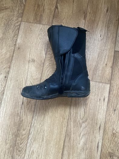 motorbike boots