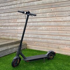 Xiaomi Mi Electric Scooter Pro 2 - Excellent Condition, Honeycomb Tyre, Long Range