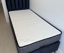 Storage / ottoman single beds on sale !