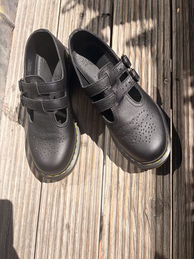 dr martin shoes