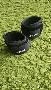 Wrist wraps. Gym weightlifting wraps