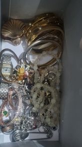 jewelery