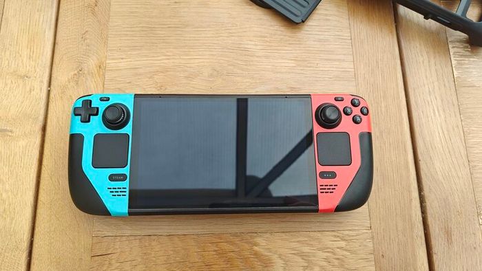 Steam Deck OLED 512GB, DBrand Killswitch Case + Cover, official charger + case, screen protector