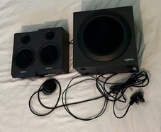 Logitech z333 2.1 speaker system