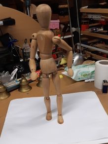 Artists articulated dummy