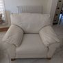 Italian Leather 3 piece suite in cream Image 4