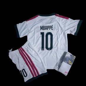 Real Madrid 26/27 ( Mbappe 10 ) Kids Full Kit, Size :6/7, 7/8 ,10/11 Yrs