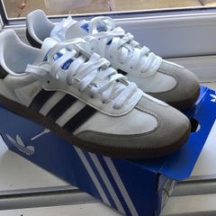 Adidas Samba runners (Size 8.5)