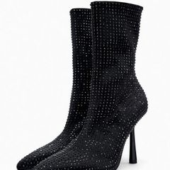 High-heel Dressy Ankle Boots With Sparkly Rhinestones Sequins Jet Black. In Excellent Condition Size Eu 39 Uk 6.   With original protective bag.