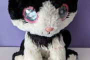 bright eyes plush cat toy