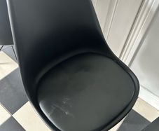 diningD chairs