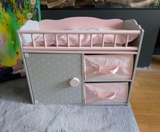 doll bed