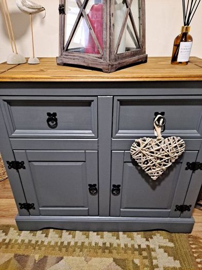 Sideboard