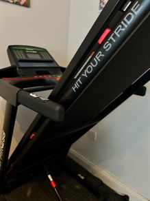 Hit Fitness H4 Treadmill. Bought 2024. Excellent Condition