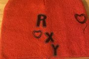 Red beanie hat ROXY