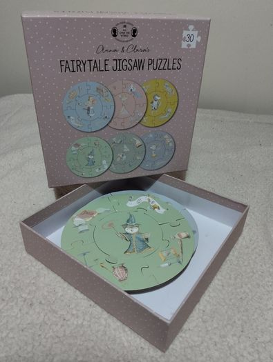 Fairytale Jigsaw Puzzles, 6 double sided puzzles