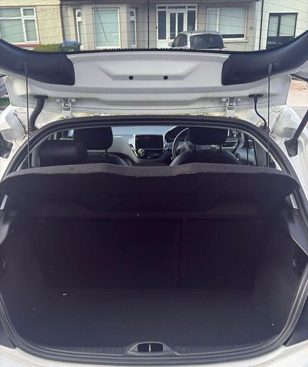 Peugeot 208 GT Line