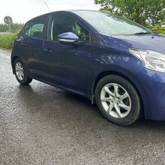 Peugeot 208 2015