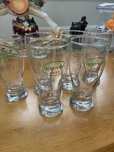 6 Collectible Pint Glasses.