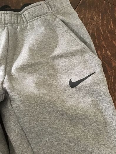 NIKE Dry-Fit Bottoms Size 10