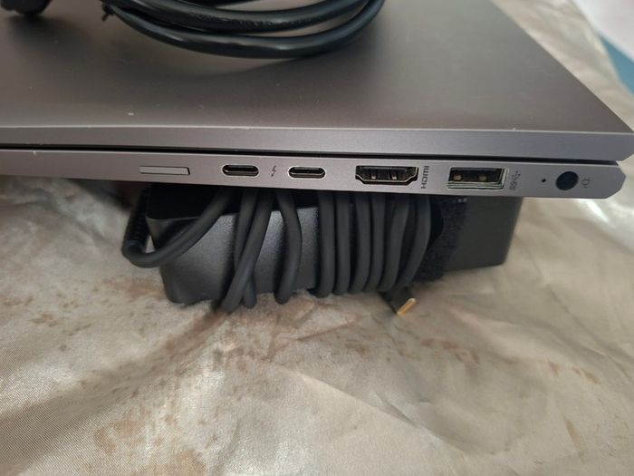 HP ZBook Firefly G8 15.6 inch 32 GB RAM 512 SSD Nvidia 4GB GPU Laptop