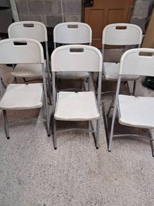 Fold up chairs