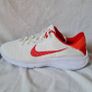 2022 nike flex Size 6 eu 40 white/red in like new condition Image 5