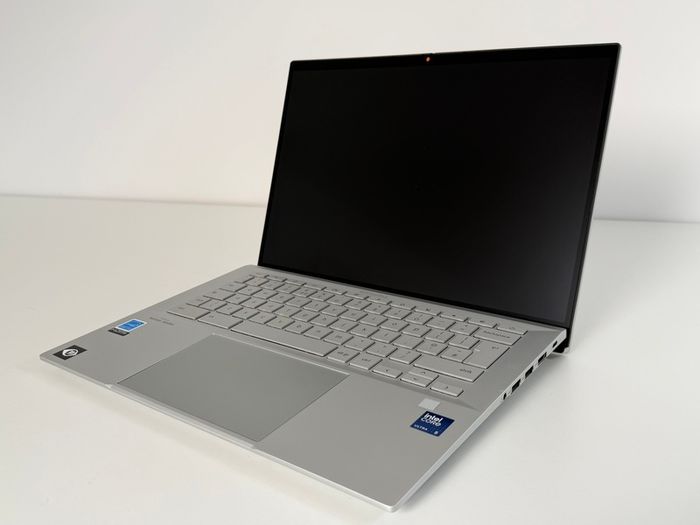 ASUS Chromebook Plus CX54 - As New / Touchscreen / Warranty