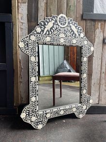Inlay mirror