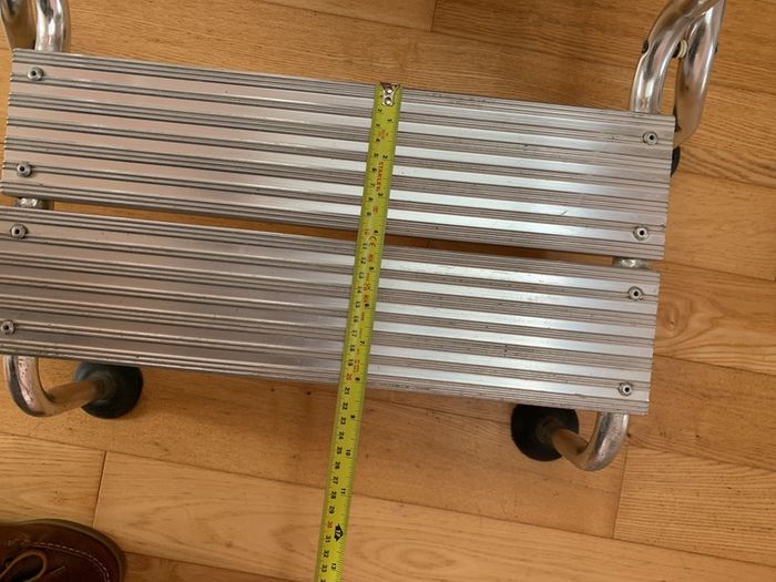 caravan step