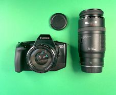 Canon Eos 650 + 2 Lens