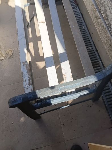 Garden bench