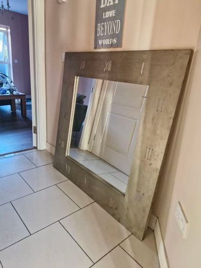 mirror