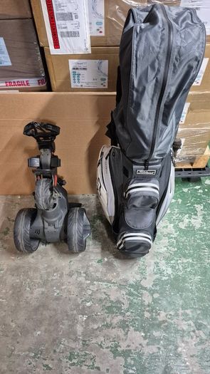 Motocaddy Trolley and Titleist Waterproof Bag