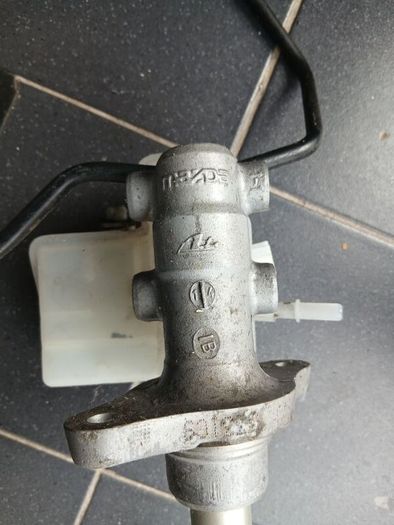 master brake cylinder