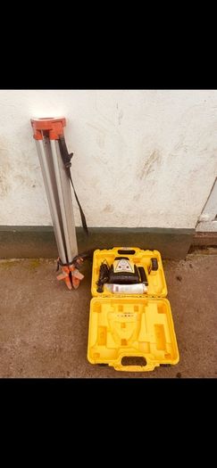 Leica laser level