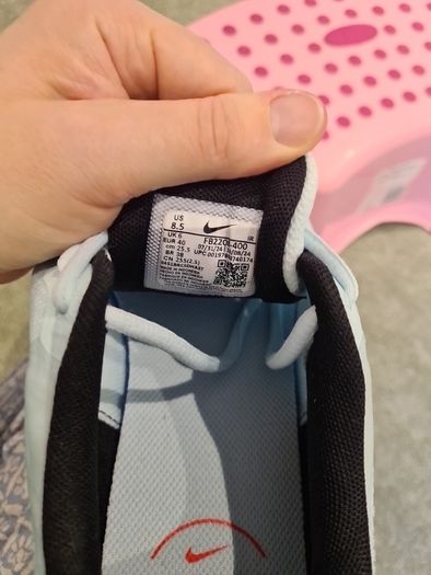 Ladies Nike Comfort size 6 BN