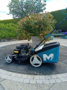 Lawnmower