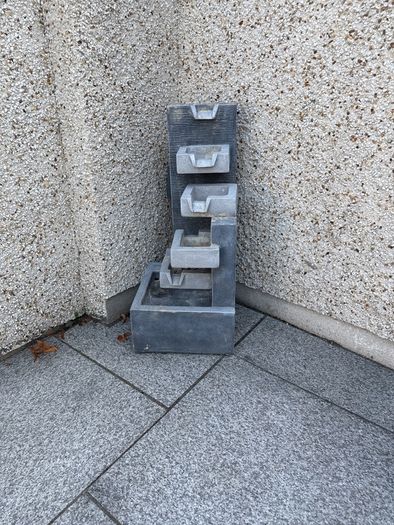 Water fountain with light still for sale due to time wasters