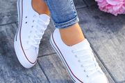 White lace-up sneakers size 3-8