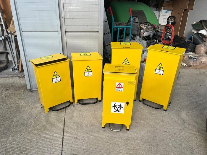 Fire-Retardant Yellow Clinical / Healthcare Bin
