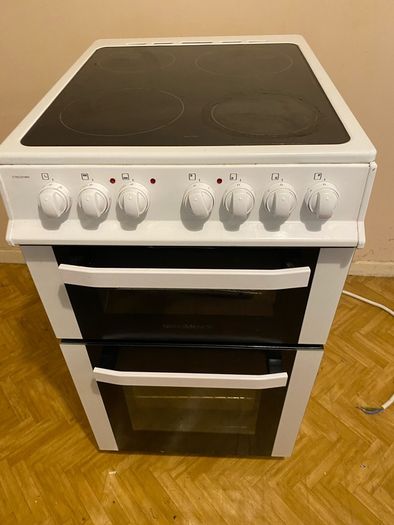 Freestanding Electric Cooker / Oven
