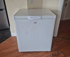 beko chest freezer 215l a year old in good condition