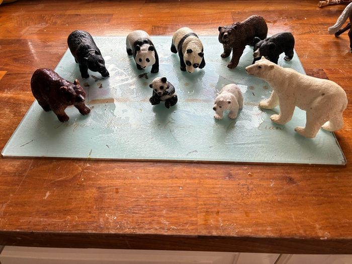 Schleich(and other) bears
