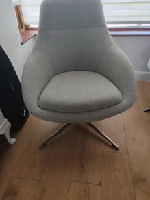 swivel chair
