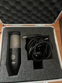 Audient iD14 + AKG P220 Studio Recording Bundle