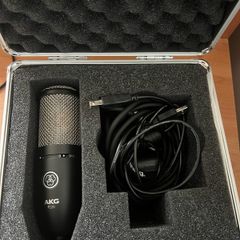 Audient iD14 + AKG P220 Studio Recording Bundle