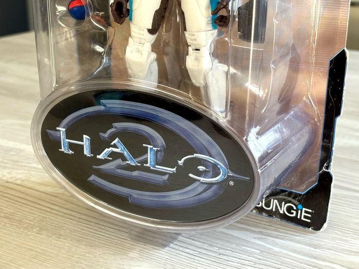 Halo 2 Spartan in White from Joyride Studios - Official Microsoft / Bungie - RARE