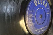 The Animals - Don't Bring Me Down 7" Vinyl (1966) - RARE Irish Pressing "Pressed in Eire" VG+/EX