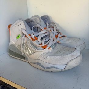 Air Jordan Mars 270 Bright Ceramic UK 8 EU 42.5